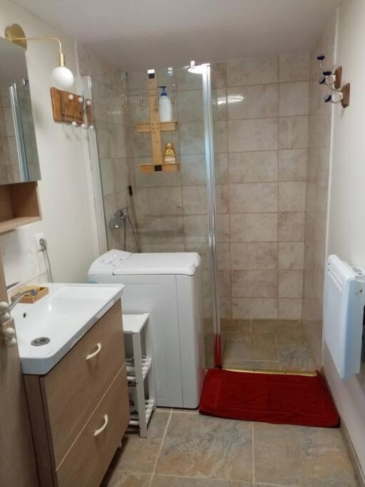 Chalet Pour Deux Personnes Saint-Pierre-du-Lorouer Ngoại thất bức ảnh